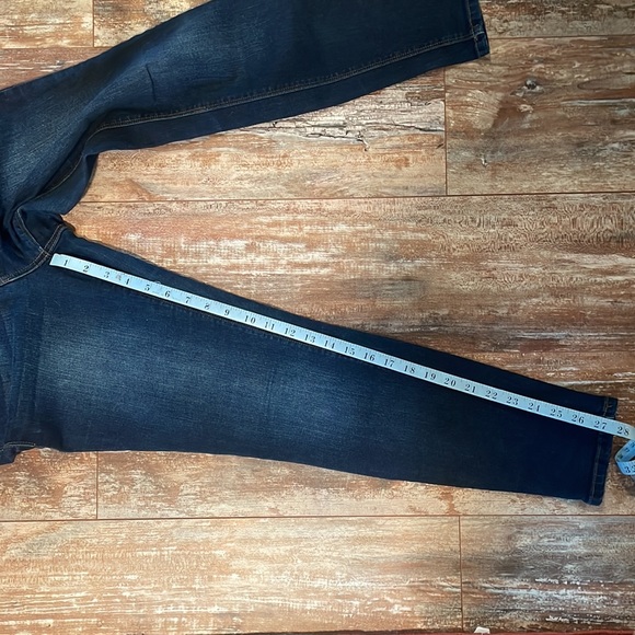 Jeans - Picture 5 of 6